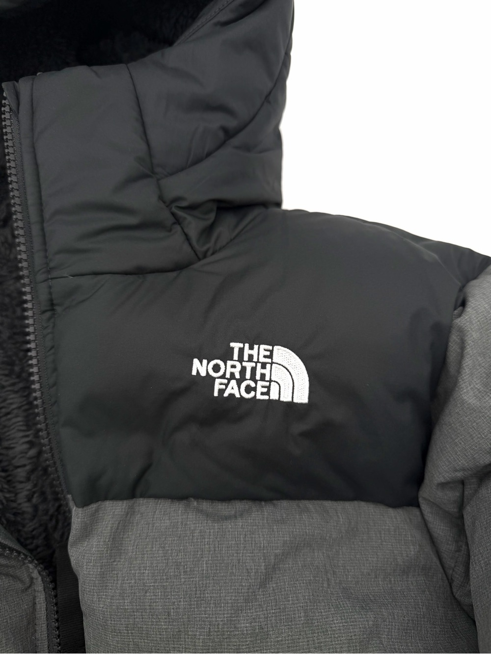 The North Face Boys Puffer Coat Size XL 18-20 Black Grey Warm Jacket Hooded Hood - Picture 4 of 4